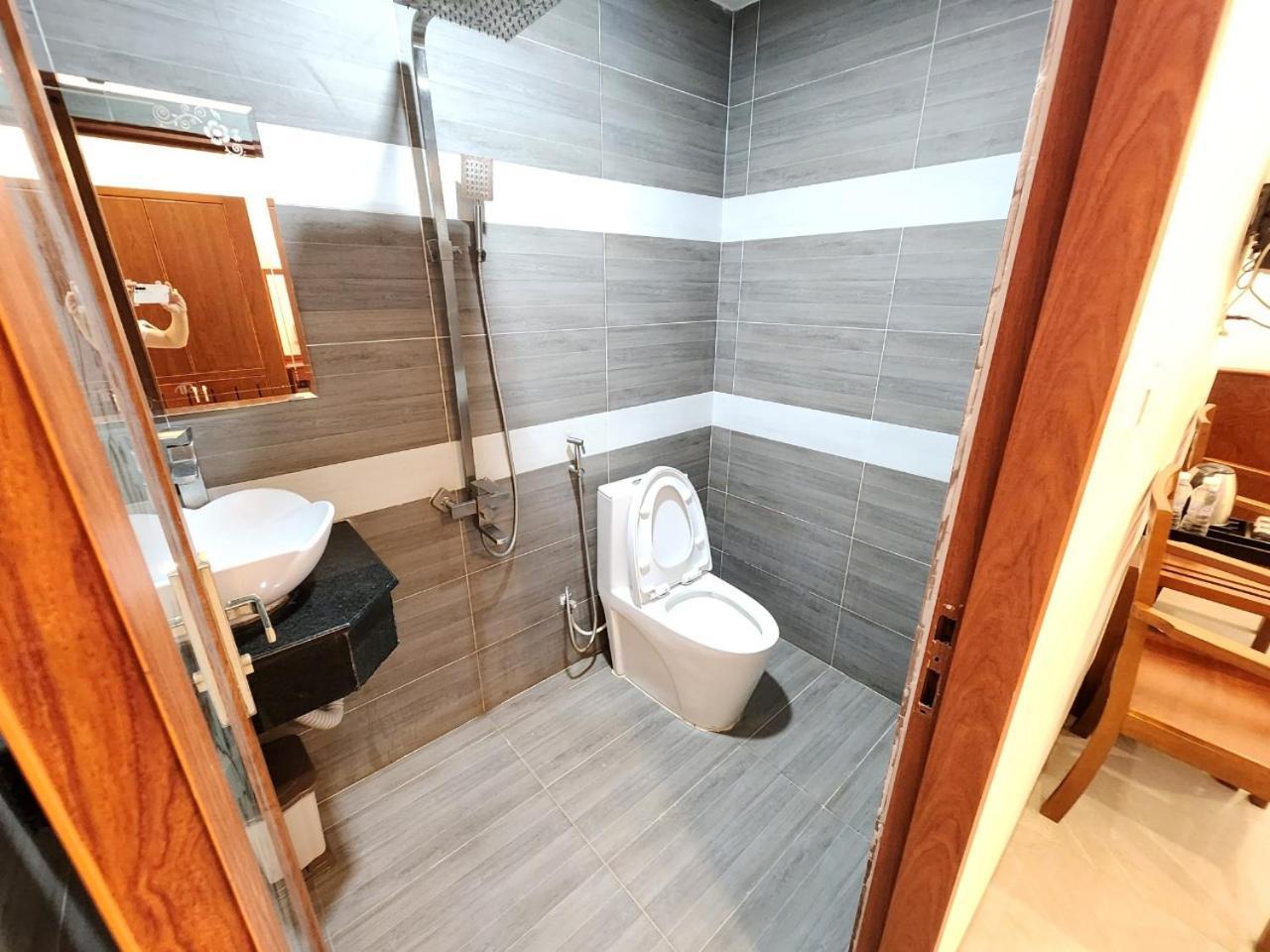 Khách sạn Vân Nhi Bac Lieu Extérieur photo
